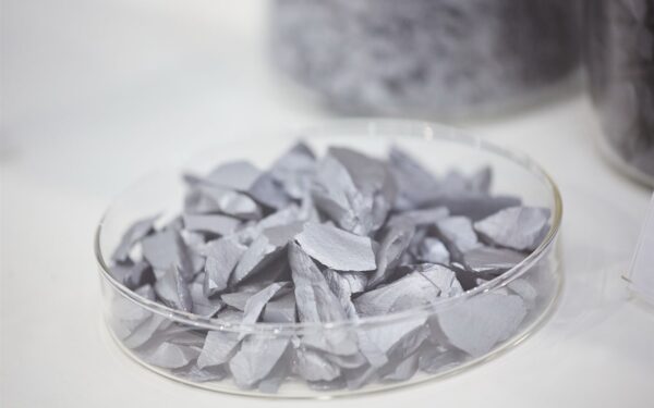 US polysilicon imports surge to record levels US polysilicon imports surge to record levels