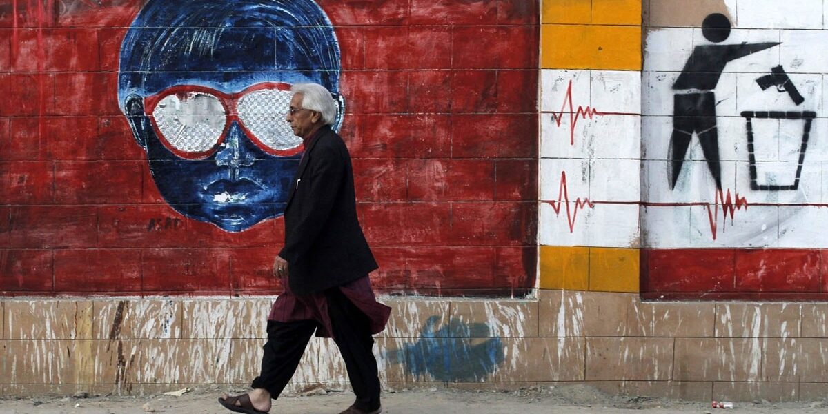 Sindh High Court Orders Immediate Removal of Wall Chalking Sindh High Court Orders Immediate Removal of Wall Chalking