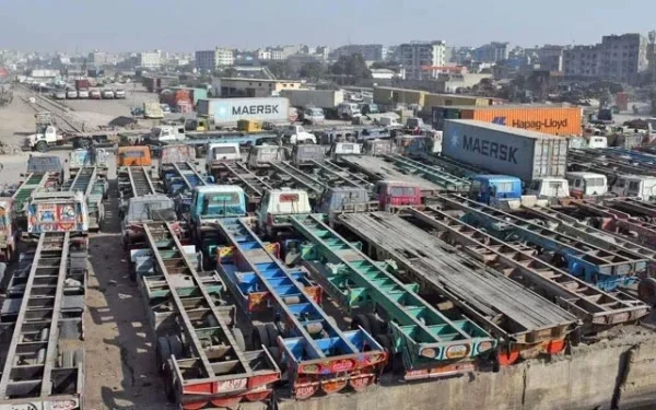 Goods transporters end nationwide strike Goods transporters end nationwide strike