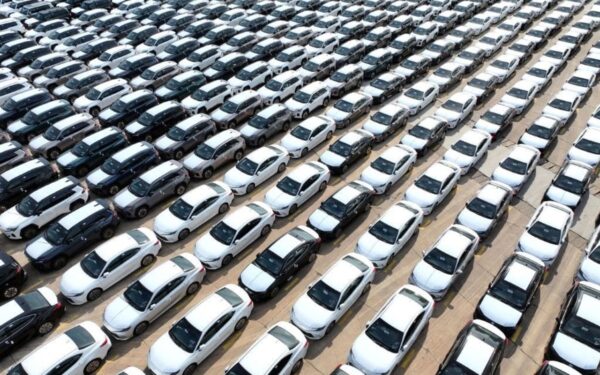 China's auto exports surge as industry shifts focus China's auto exports surge as industry shifts focus