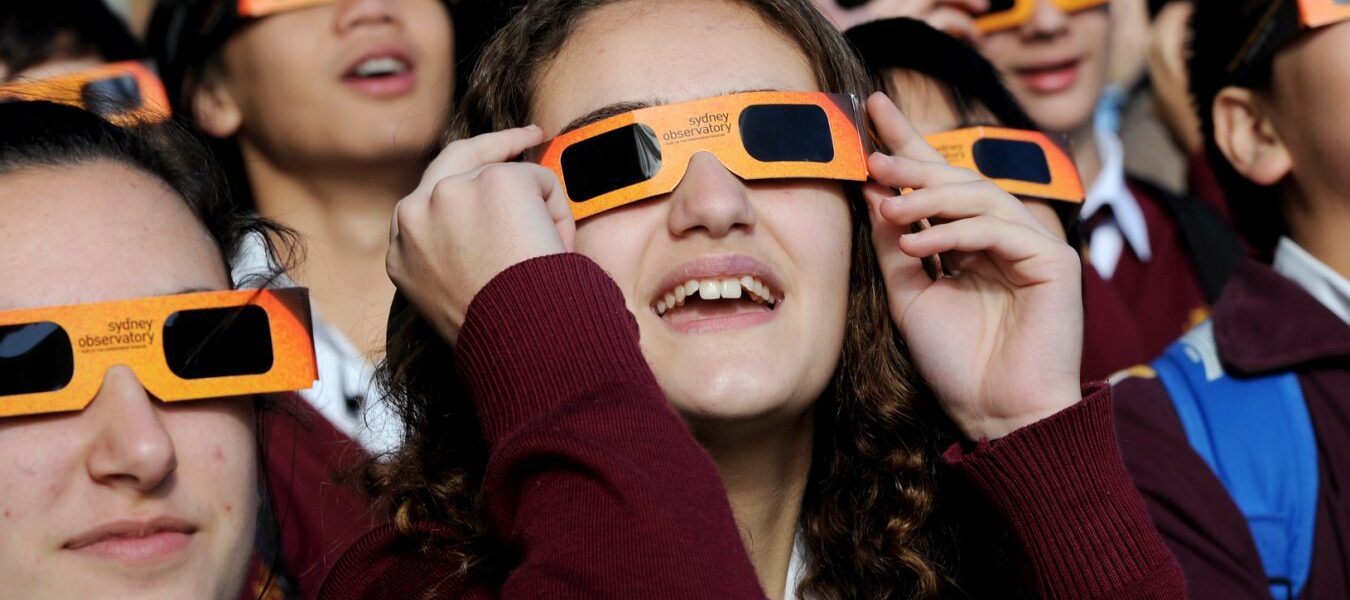 Safe Ways to Watch a Solar Eclipse Safe Ways to Watch a Solar Eclipse