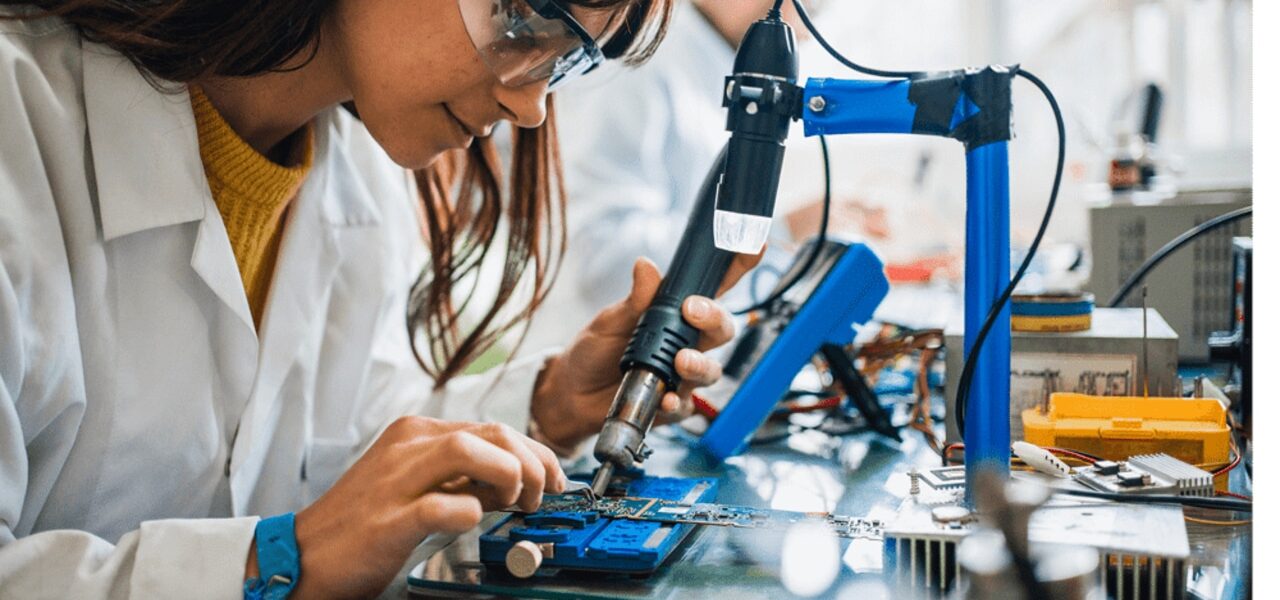 Federal Government Unifies Technical Education Curricula Federal Government Unifies Technical Education Curricula