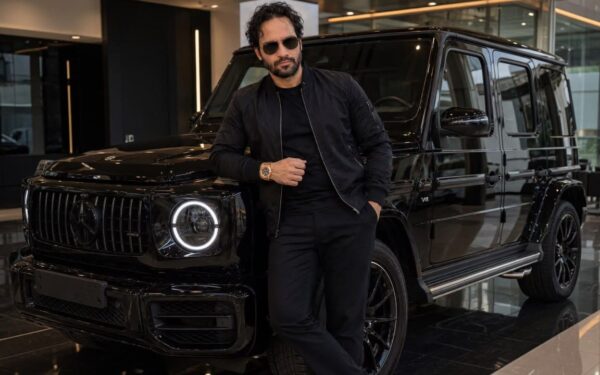 Waqar Zaka to Sell G-Wagon Prize, Focus on Education Waqar Zaka to Sell G-Wagon Prize, Focus on Education