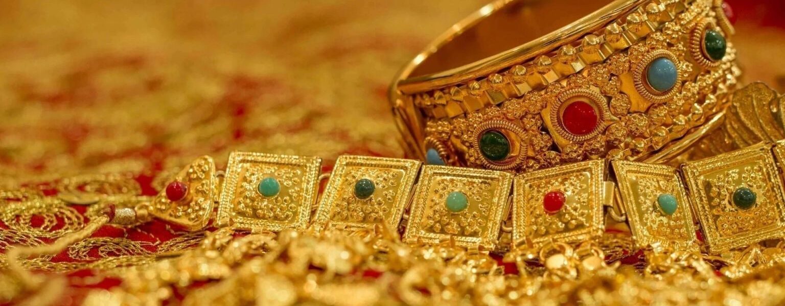 Gold prices rise sharply in Pakistan Gold prices rise sharply in Pakistan