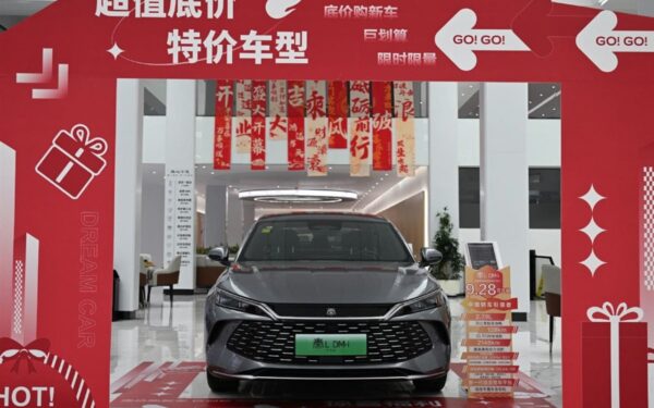 Chinese regulators tighten vehicle safety rules Chinese regulators tighten vehicle safety rules