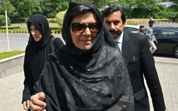PTI Leader Aleema Khan Detained in Lahore Amid Pre-Protest Crackdown PTI Leader Aleema Khan Detained in Lahore Amid Pre-Protest Crackdown