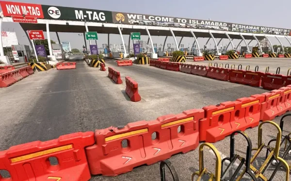 PTI Hints at March Postponement if Government Meets Demands PTI Hints at March Postponement if Government Meets Demands