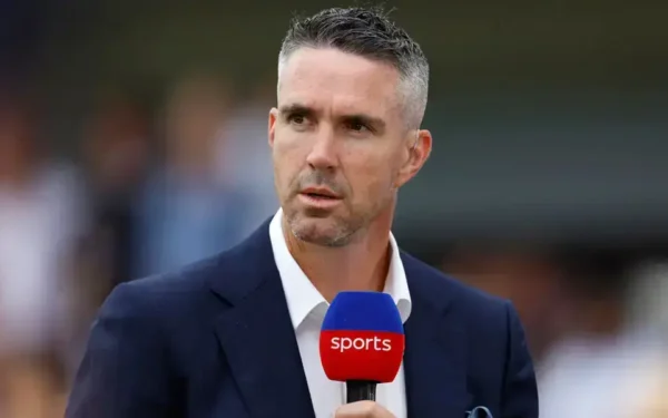 Pietersen to Assist England Ahead of Ashes Series Pietersen to Assist England Ahead of Ashes Series