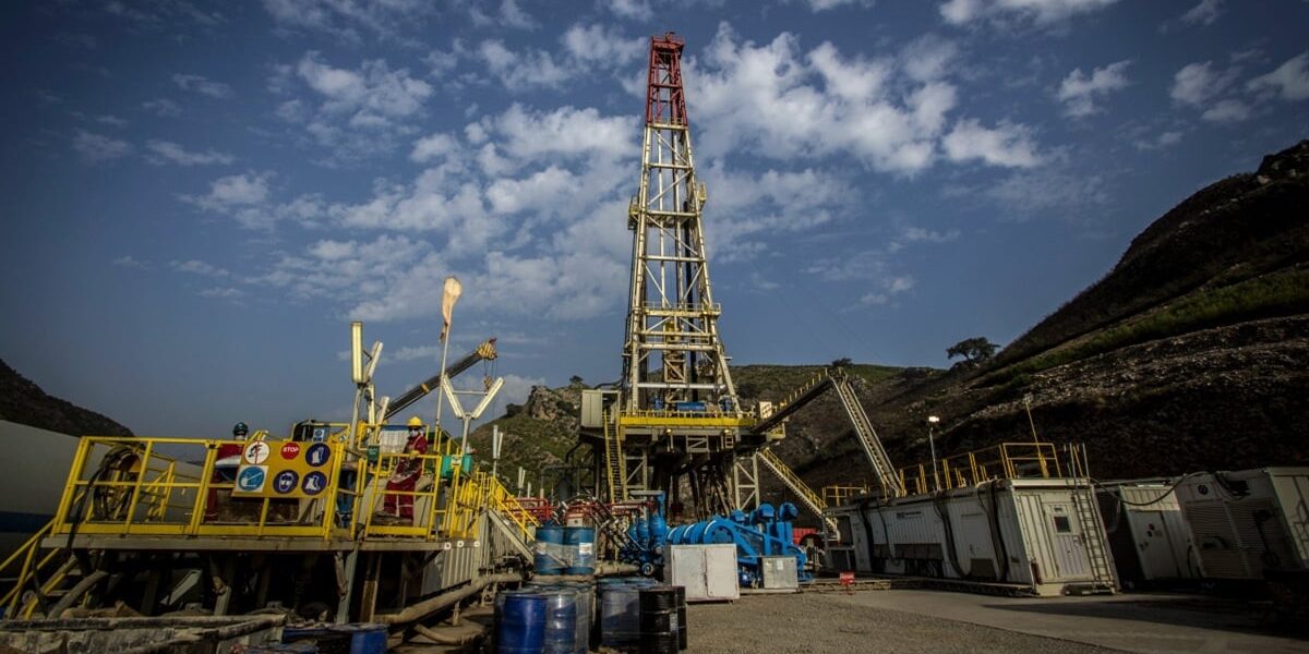 OGDC Discovers New Oil and Gas Reserves in Sindh