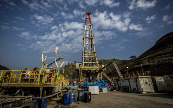 OGDC Discovers New Oil and Gas Reserves in Sindh