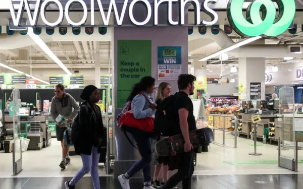 Woolworths Hikes Prices During Promoted ‘Price Freeze’
