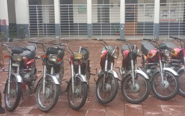 Police arrest three-member gang in Rawalpindi motorcycle theft case Police arrest three-member gang in Rawalpindi motorcycle theft case