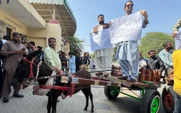 PTI Lawmakers Protest High Petrol Prices with Donkey Carts PTI Lawmakers Protest High Petrol Prices with Donkey Carts