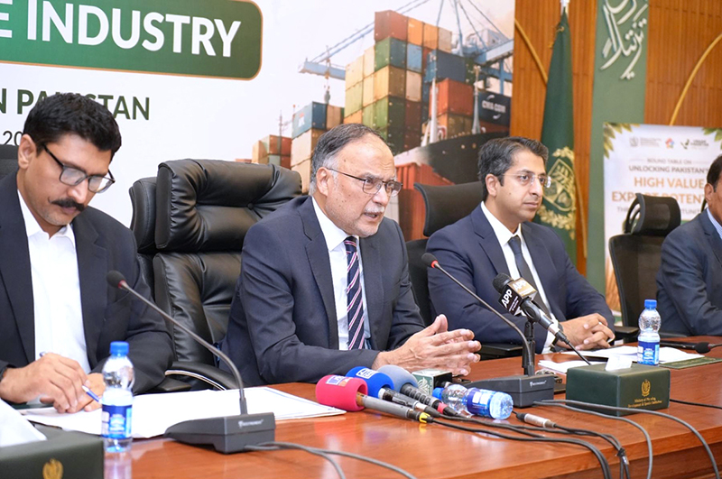 Minister Iqbal Leads Roundtable on Export Potential in Agriculture Sector Minister Iqbal Leads Roundtable on Export Potential in Agriculture Sector