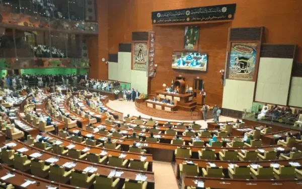 Sindh Assembly Passes LG Law Amendment Despite Opposition Protests Sindh Assembly Passes LG Law Amendment Despite Opposition Protests