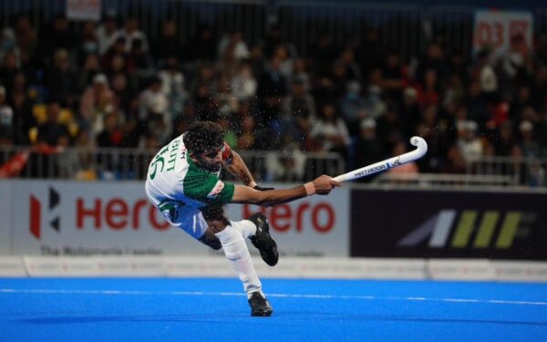 Pakistan Hockey Midfielder Ammad Butt Reaches 200 International Caps Pakistan Hockey Midfielder Ammad Butt Reaches 200 International Caps