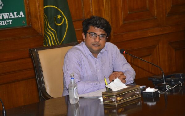DC Urges Speedier Completion of Sargodha Mega Projects DC Urges Speedier Completion of Sargodha Mega Projects