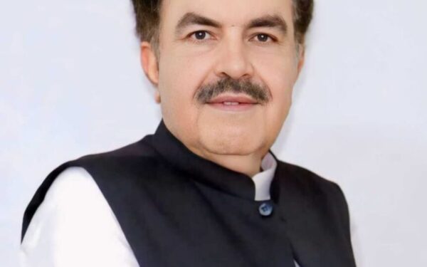 Governor Urges Universities to Focus on Blue Economy Governor Urges Universities to Focus on Blue Economy