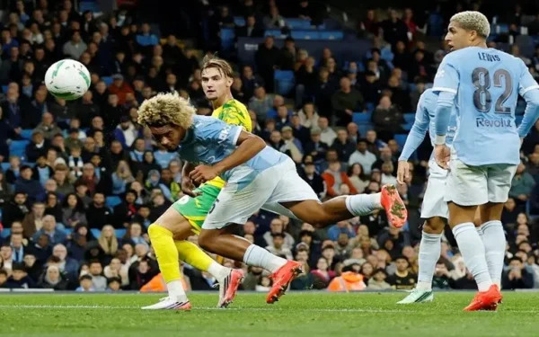 Floyd Samba scores twice in Manchester City debut Floyd Samba scores twice in Manchester City debut