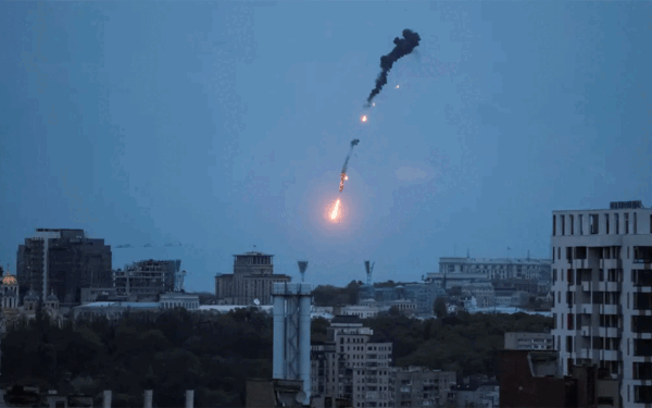Russian air strikes injure 18 in Ukraine Russian air strikes injure 18 in Ukraine