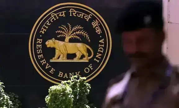 Indian Central Bank Continues Intervention to Support Rupee Indian Central Bank Continues Intervention to Support Rupee
