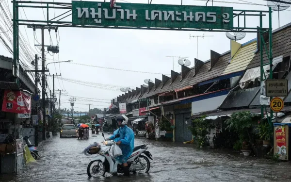 Bangkok Declared Disaster Zone Amid Severe Flooding