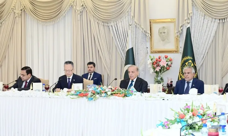 PM Shehbaz Discusses Early Groundbreaking of ML-1 Railway with ADB PM Shehbaz Discusses Early Groundbreaking of ML-1 Railway with ADB