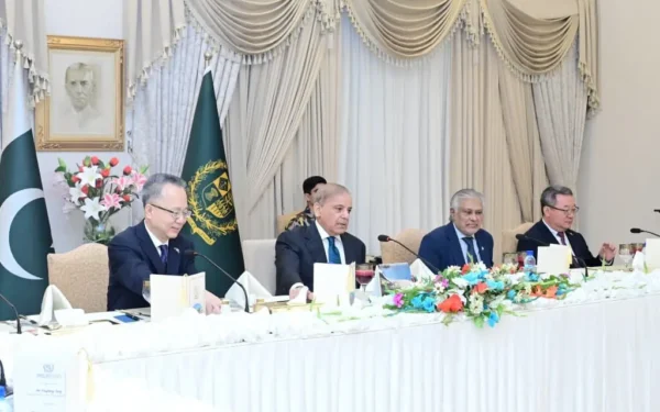 PM Urges Early Start on ML-1 Railway Upgrade PM Urges Early Start on ML-1 Railway Upgrade