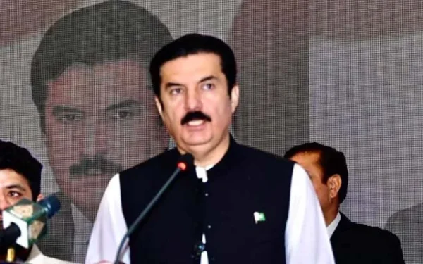 PTI warns of long march; Rangers deploy in key areas PTI warns of long march; Rangers deploy in key areas