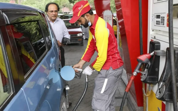 Fuel Prices Rise for Fourth Consecutive Day Fuel Prices Rise for Fourth Consecutive Day