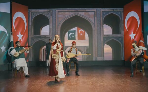 Pak-Turk Anthem ‘Do Dil Aik Jaan’ Captivates Audiences Globally Pak-Turk Anthem ‘Do Dil Aik Jaan’ Captivates Audiences Globally