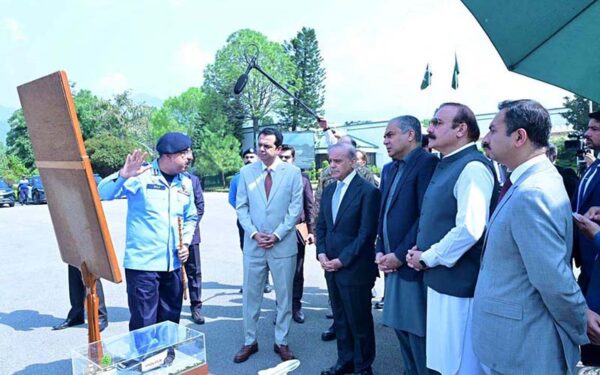 Prime Minister briefed on Islamabad’s Green Mobility Initiative Prime Minister briefed on Islamabad’s Green Mobility Initiative