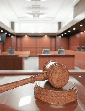 Court sentences police officer in overseas Pakistani fraud case