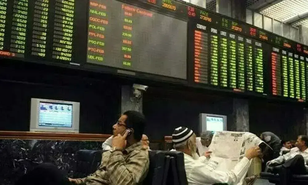 PSX Suffers Heavy Losses as KSE-100 Dips Over 400 Points
