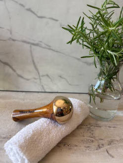 Kansa wand becomes a hit in Islamabad’s wellness scene