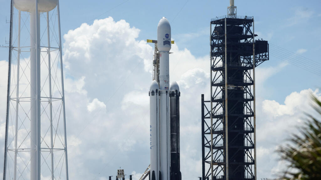 US confirms deployment of space weapons US confirms deployment of space weapons
