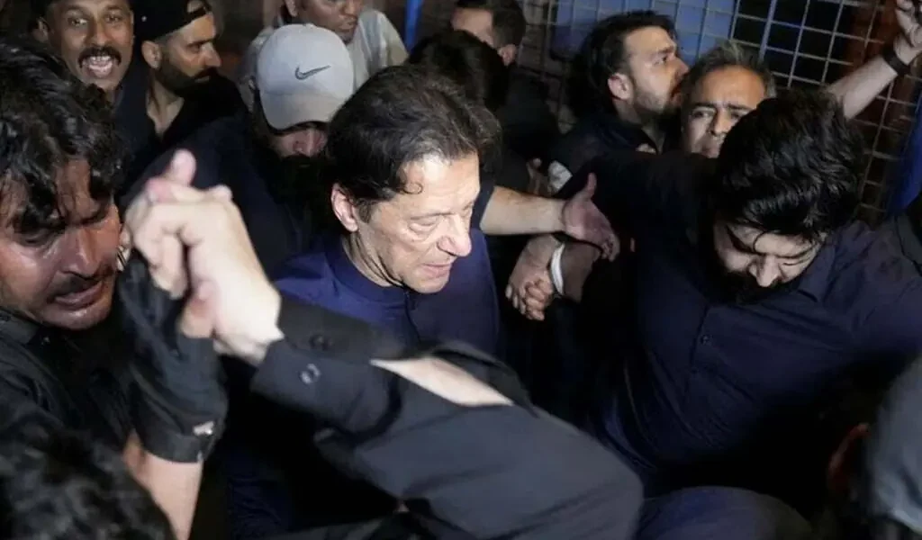 PTI criticises FCC intervention in Imran Khan hospital transfer case PTI criticises FCC intervention in Imran Khan hospital transfer case