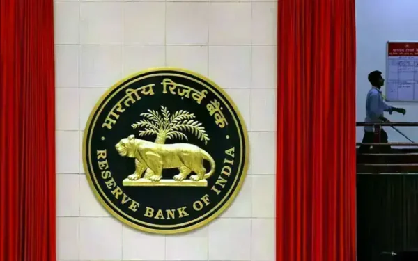 India’s Current Account Deficit Widens in Q1 India’s Current Account Deficit Widens in Q1