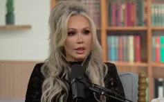 Bunnie Xo Shares Waffle House Date with Younger Love Interest