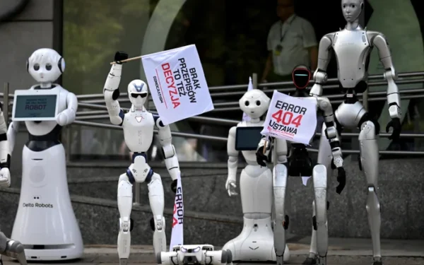 UK Lawmakers Call for AI Regulation to Protect Human Rights UK Lawmakers Call for AI Regulation to Protect Human Rights