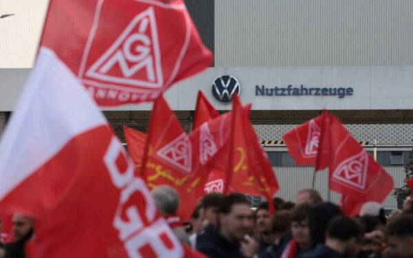 German car industry faces job losses amid market decline German car industry faces job losses amid market decline