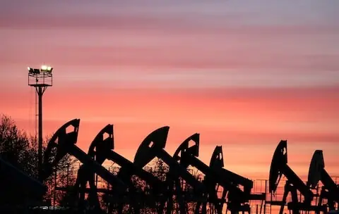 Oil prices surge as Middle East conflicts escalate Oil prices surge as Middle East conflicts escalate