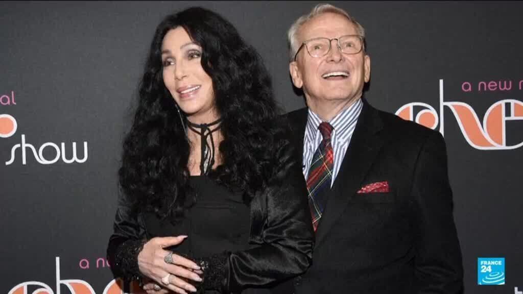 Legendary costume designer Bob Mackie passes away at 87