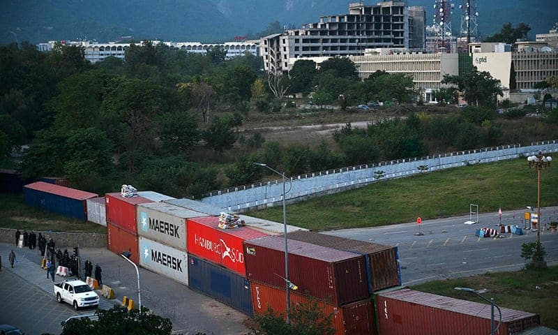 Transporters Suffer Rs 800 Million Loss Due to Islamabad Blockade Transporters Suffer Rs 800 Million Loss Due to Islamabad Blockade
