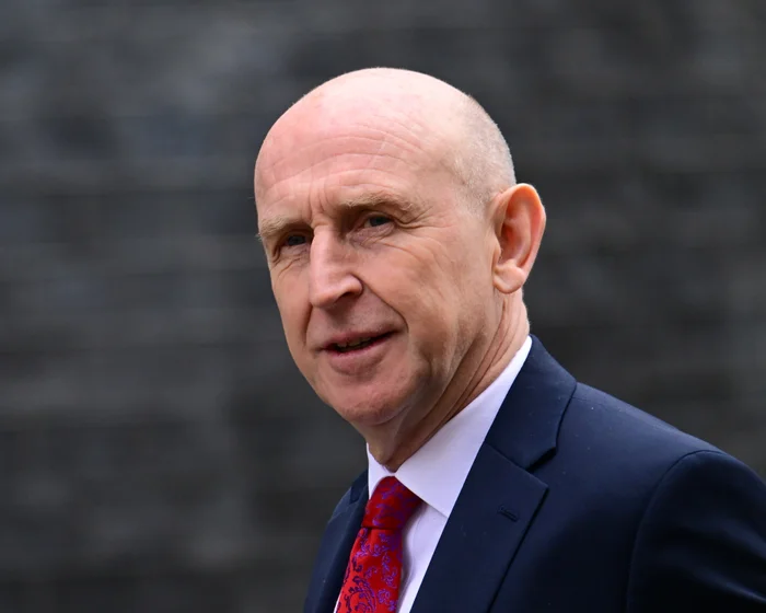 UK government borrows £18.3bn, heightens Chancellor’s challenge UK government borrows £18.3bn, heightens Chancellor’s challenge