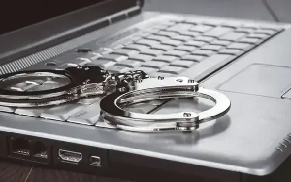 Suspects Arrested for Illegally Acquiring and Selling Citizens’ Data in Lahore