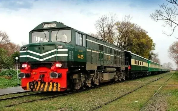 ADB Considers USD1.1 Billion for Karachi-Rohri Railway Upgrading ADB Considers USD1.1 Billion for Karachi-Rohri Railway Upgrading