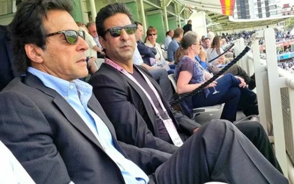 Wasim Akram calls for fair treatment of Imran Khan Wasim Akram calls for fair treatment of Imran Khan