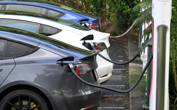 Australian EV sales surge, one vehicle sold every 100 seconds Australian EV sales surge, one vehicle sold every 100 seconds