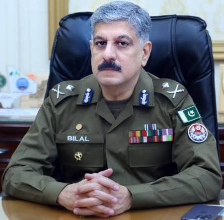 CCPO Directs Police to Crackdown on Fraudsters at Traffic Signals